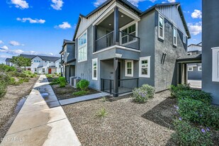 11300 N Casa Dega Dr in Surprise, AZ - Building Photo