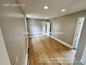 1005 Liberty St in Newport, KY - Building Photo - Building Photo