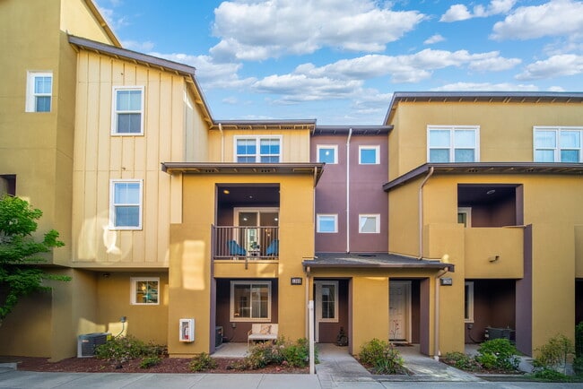 1369 Coyote Creek Way