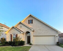 4810 Goldeneye Dr in Baytown, TX - Building Photo