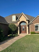 1212 Still Water Trail in Lawton, OK - Building Photo - Building Photo