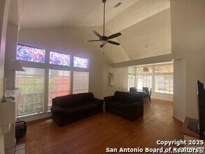 9318 Andersonville Ln in San Antonio, TX - Building Photo - Building Photo