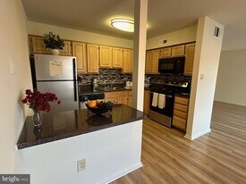 331 Preston Ave, Unit 511 in Voorhees Township, NJ - Building Photo
