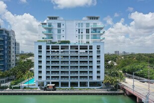 The Chatham at Aqua in Miami Beach, FL - Foto de edificio - Building Photo