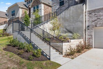 1429 Cole Ests Dr in Georgetown, TX - Building Photo - Building Photo