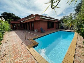 11905 SW 78th Terrace in Miami, FL - Building Photo - Building Photo