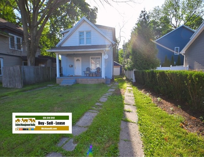 property at 910 N Lawrence St