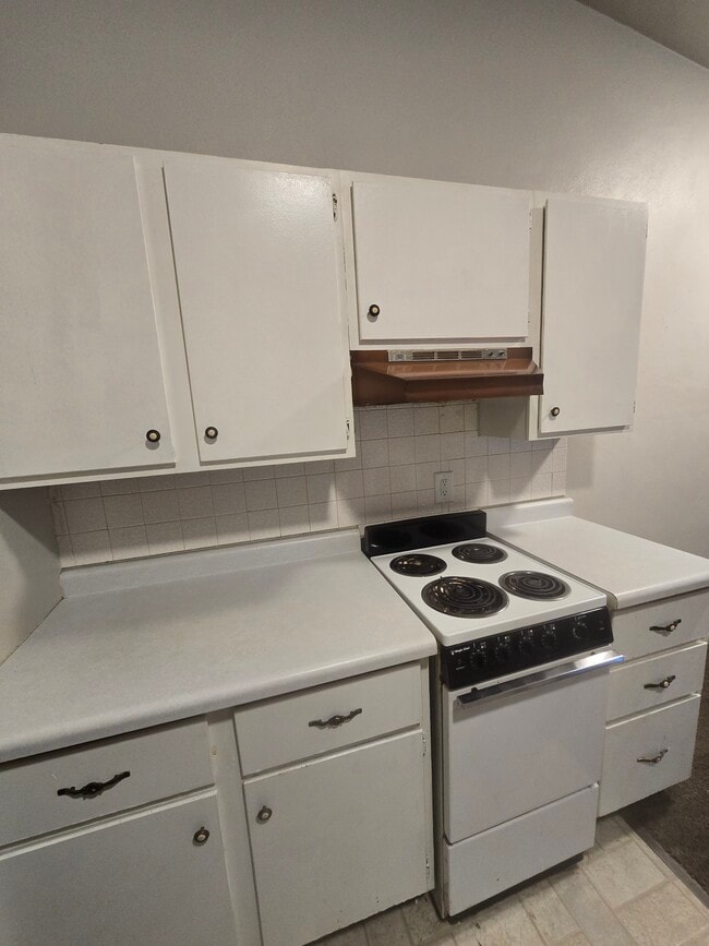 808 SW 9th St in Aledo, IL - Building Photo - Building Photo