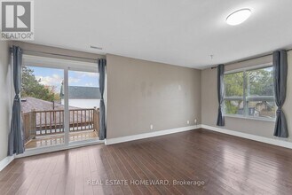 983 Victoria Park Ave in Toronto, ON - Building Photo - Building Photo