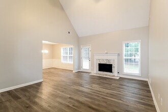 162 Towler Shoals Dr in Loganville, GA - Building Photo - Building Photo