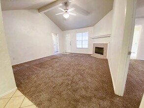2008 79th St in Lubbock, TX - Building Photo - Building Photo