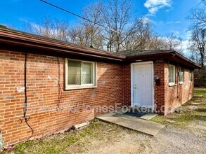 1202 S Lombard Ave in Evansville, IN - Building Photo - Building Photo