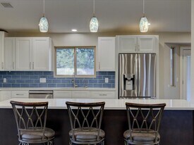 1812 W Deacon Dr in Tucson, AZ - Building Photo