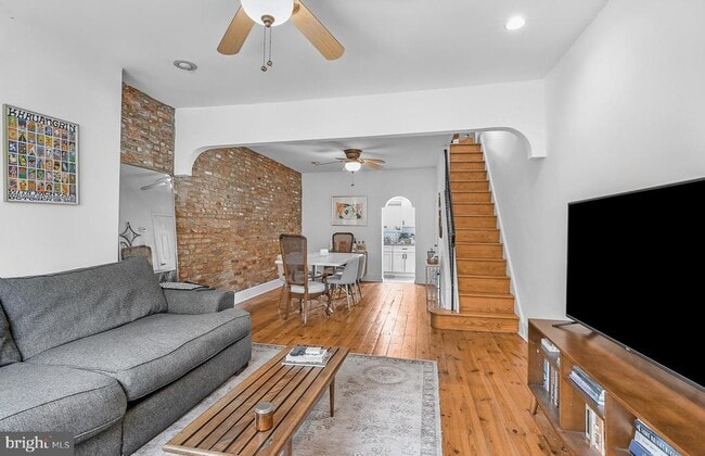property at 356 Emily St