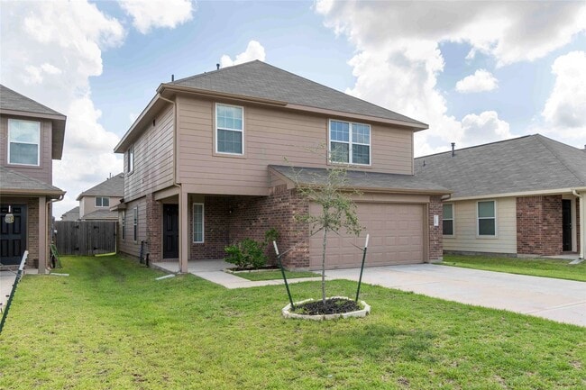 19007 Moynihan Dr
