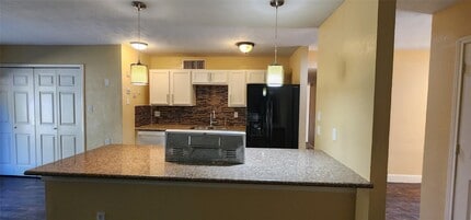 510 Stonewall Dr in Richmond, TX - Building Photo - Building Photo