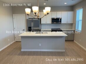 1306 Ashlynn Pl in Rio Rancho, NM - Building Photo - Building Photo