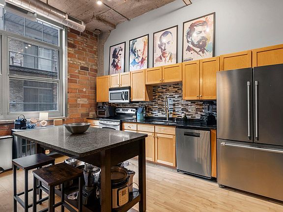 521 S 7th St, Unit 22 in Minneapolis, MN - Foto de edificio - Building Photo