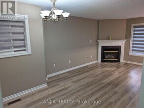 44 Mistleflower Ct in Richmond Hill, ON - Building Photo - Building Photo