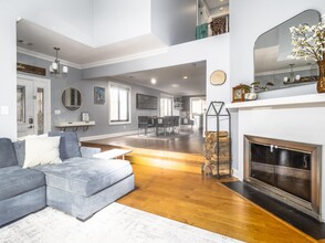 183 Sandcastle Key in Secaucus, NJ - Building Photo - Building Photo