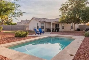 2821 N 107th Dr in Avondale, AZ - Building Photo