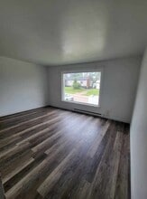 247 West Ln in Moncton, NB - Building Photo - Building Photo