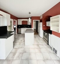 45930 Berkeley Ave in Chilliwack, BC - Building Photo - Building Photo
