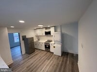 5038 Wayne Ave, Unit 2 photo'