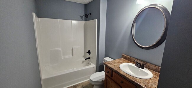 319 Jack Hunt Rd in Tompkinsville, KY - Building Photo - Building Photo