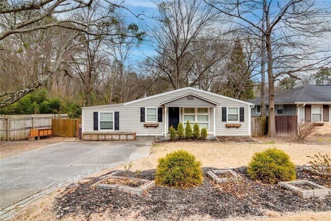 property at 1756 Dresden Dr NE