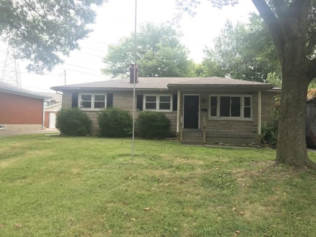 4311 Raven Ridge Dr in Louisville, KY - Foto de edificio - Building Photo