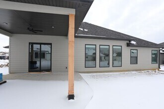 4417 Royal County Rd in Columbia, MO - Building Photo - Building Photo