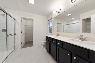 4431 Monroe Ct in Naperville, IL - Building Photo - Building Photo