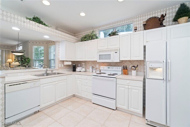 3412 Pointe Creek Ct in Bonita Springs, FL - Building Photo - Building Photo