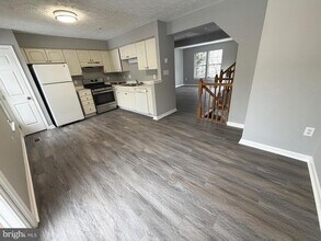 8624 Mayaone St in Laurel, MD - Building Photo - Building Photo