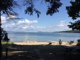 855 E Front St, Unit Beach house on west bay in Traverse City, MI - Building Photo