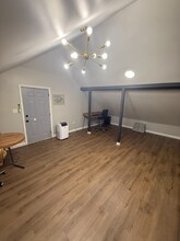 1221 N Dearborn St in Indianapolis, IN - Foto de edificio - Building Photo