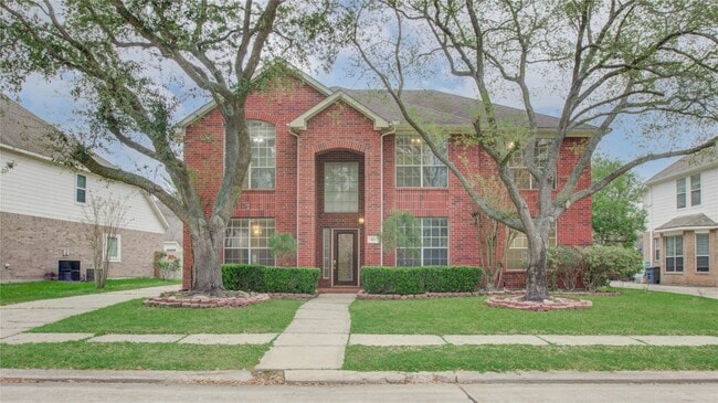 411 Green Stone Ct