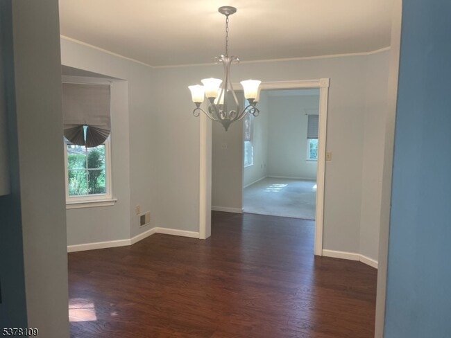 17 Cameo Ct in Franklin Township, NJ - Building Photo - Building Photo