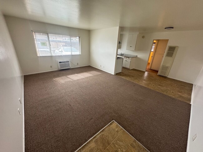 1160 E Alosta Ave in Azusa, CA - Building Photo - Building Photo