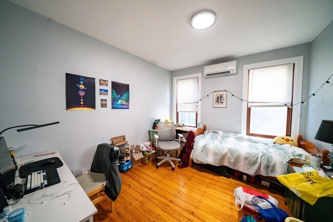 99 Calumet St, Unit 2 in Boston, MA - Building Photo - Building Photo