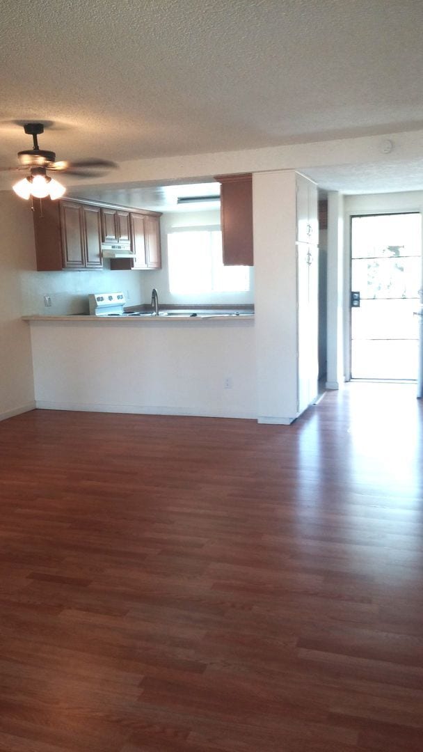 8711 Navajo Rd
