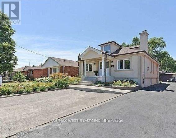 property at 62 Culnan Ave