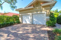 152 Napa Ridge Way in Naples, FL - Foto de edificio - Building Photo