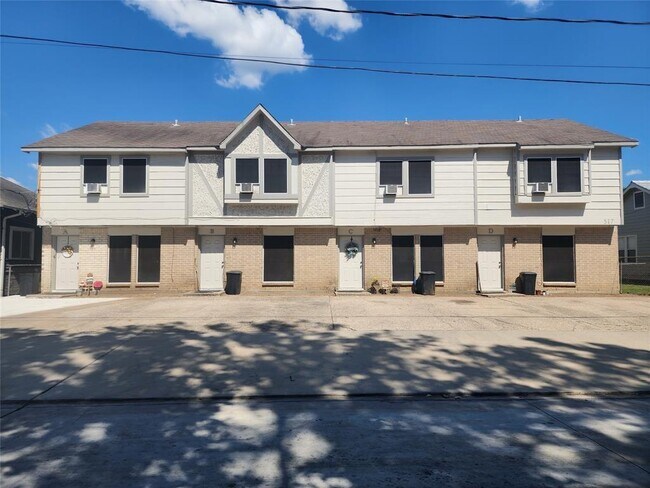 property at 517 5th St