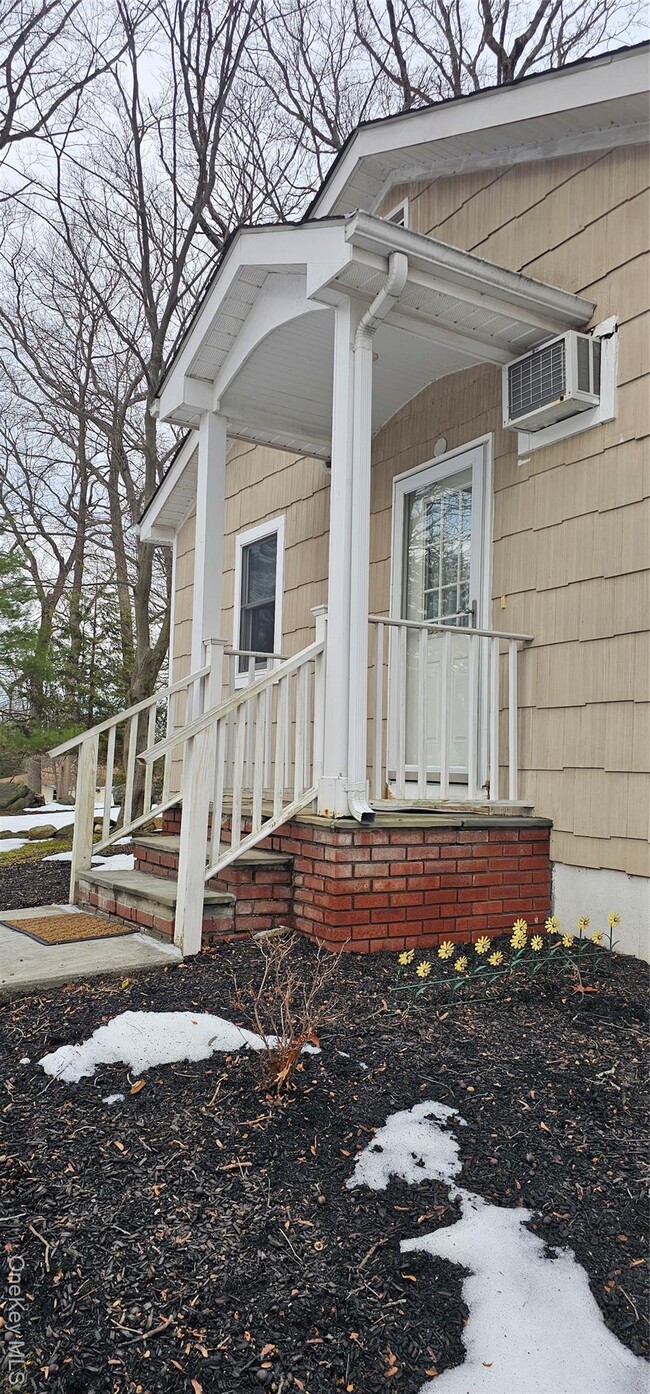 109 South Terrace in Carmel, NY - Building Photo - Building Photo