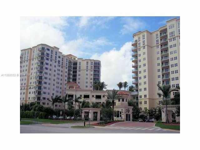 property at 20000 E Country Club Dr