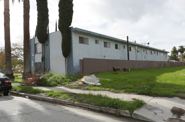 470 Sepulveda Ave in San Bernardino, CA - Building Photo - Building Photo