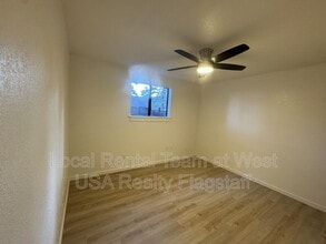 4513 E Hollygreen Rd in Flagstaff, AZ - Building Photo - Building Photo