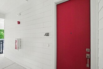 2217 N Fitzhugh Ave, Unit 303 in Dallas, TX - Foto de edificio - Building Photo